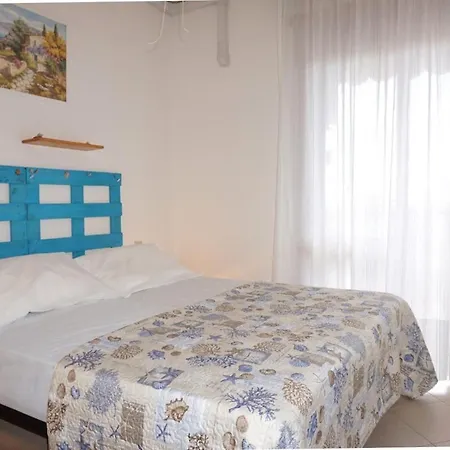Apartment Bright Flat In With Lovely Pool Porto Santa Margherita di Caorle