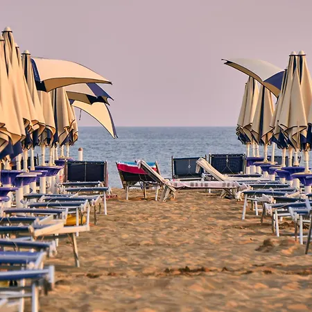 Apartment Bright Flat In With Lovely Pool Porto Santa Margherita di Caorle